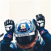 Math teacher who teaches mathe from class 1 to 10 in english and german